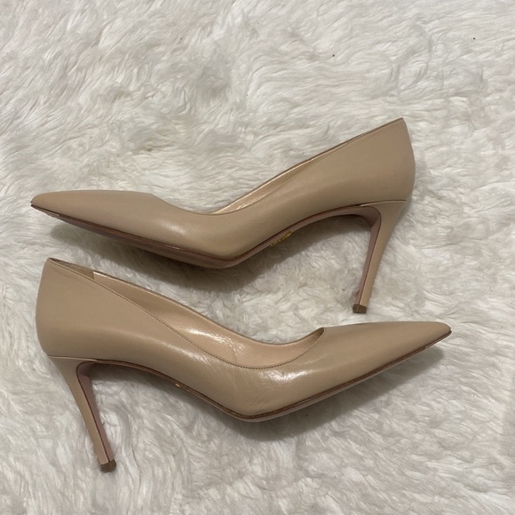Prada‎ Pointed Toe pump size 41EU - Picture 3 of 11